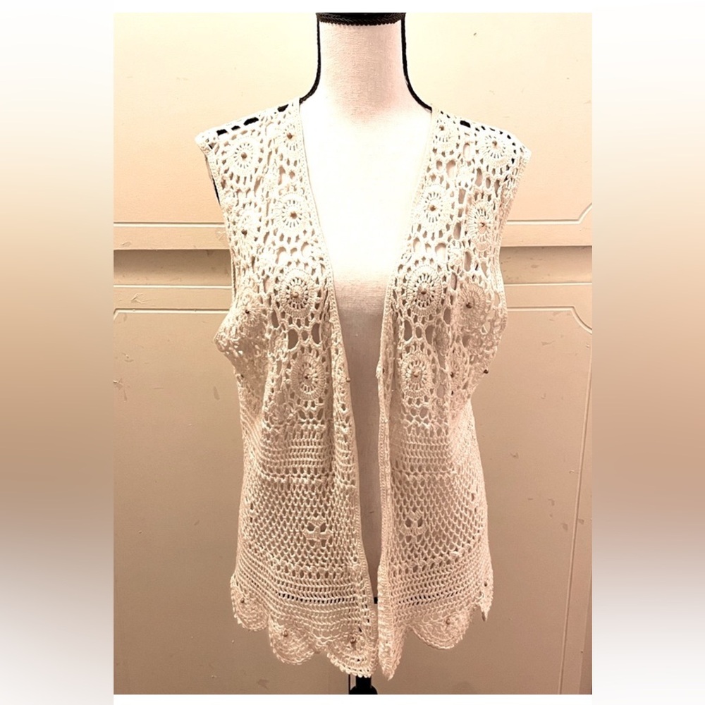 Cream Crochet Sleeveless Cardigan